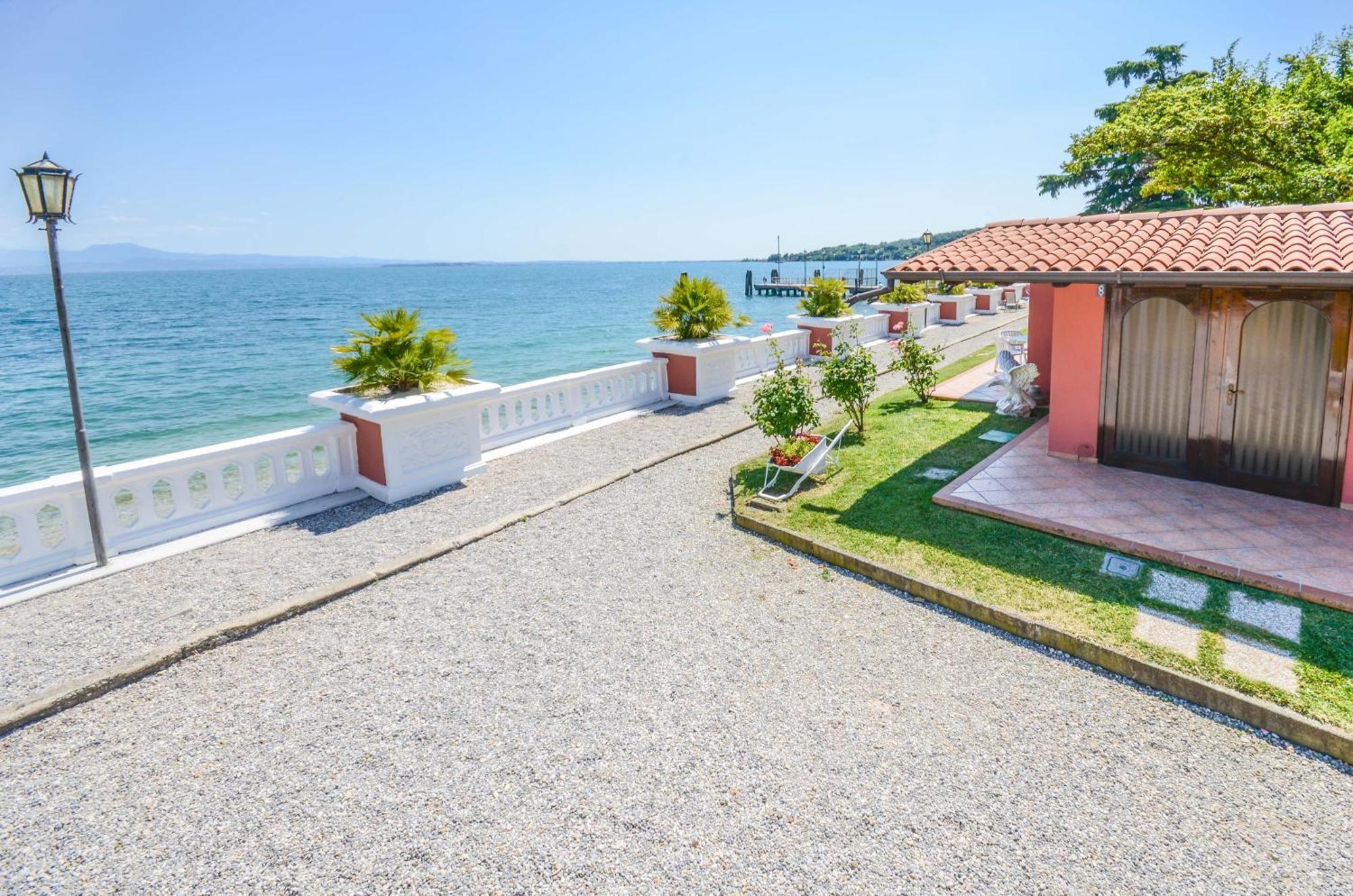Villa Garuti Village Padenghe sul Garda Exterior foto