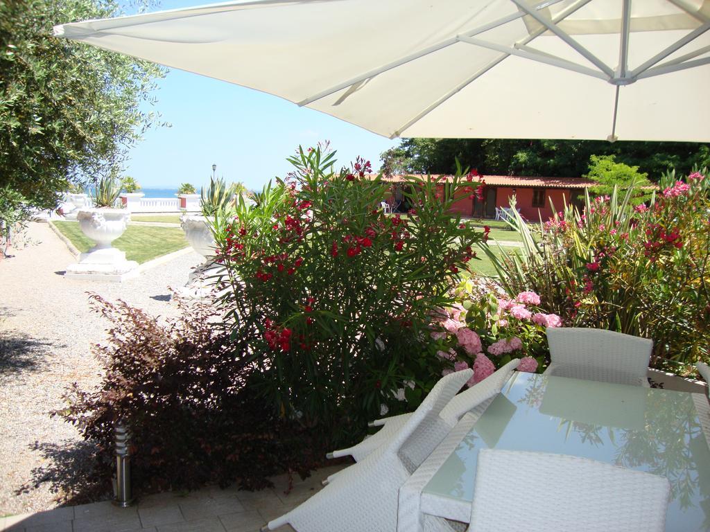 Villa Garuti Village Padenghe sul Garda Exterior foto